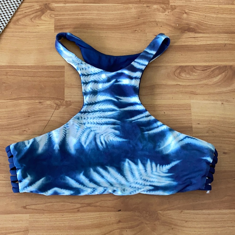 Ripcurl reversible halter top bikini